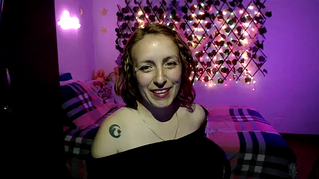 kittykalor09 online show from February 2026 01:22:01 AM