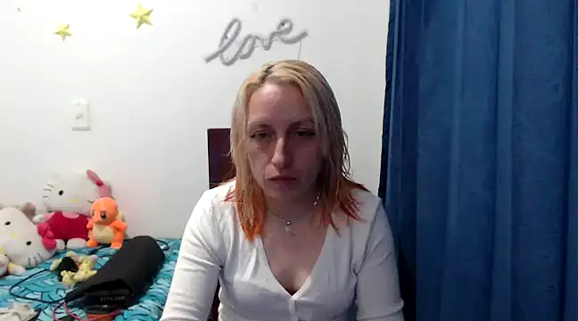 Snapshot of kittykalor09 chatting on December 2024 11:40:01 PM kittykalor09 online show from December 2024 11:40:01 PM