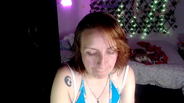 kittykalor09 online show from February 2026 01:27:01 AM