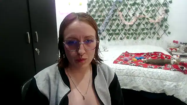 kittykalor09 online show from February 2026 02:21:01 AM