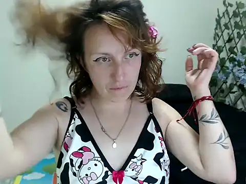 Snapshot of kittykalor09 chatting on June 2026 02:35:01 AM kittykalor09 online show from June 2026 02:35:01 AM