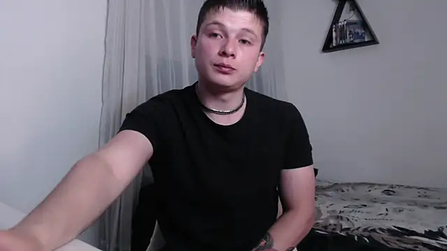 Snapshot of MathewCollin chatting on January 2026 02:59:01 AM MathewCollin online show from January 2026 02:59:01 AM