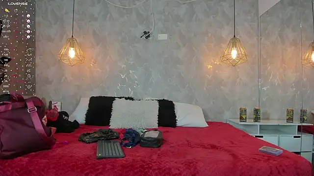 danaythamara1 online show from February 2026 10:54:01 PM