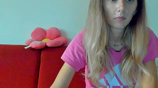 Snapshot of marie_marie03 chatting on November 2025 09:46:01 AM marie marie03 online show from November 2025 09:46:01 AM