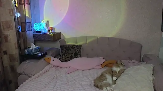 Vivian Davis online show from March 2026 09:16:01 PM