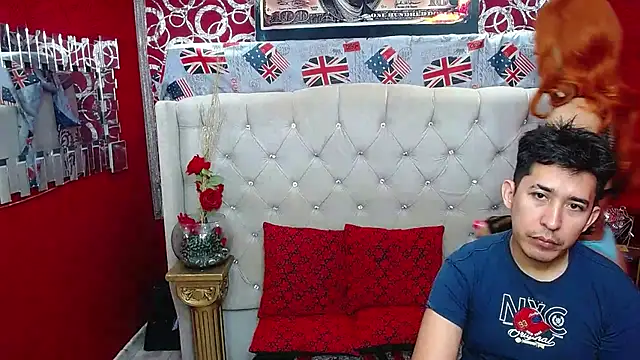 Snapshot of shannentrans chatting on February 2025 01:08:01 PM shannentrans online show from February 2025 01:08:01 PM