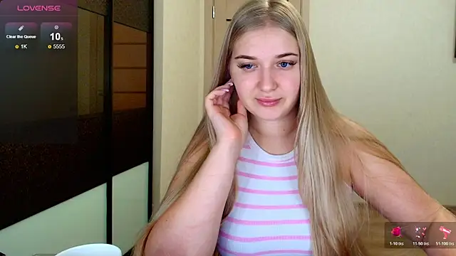 Adr1ana  online show from November 2025 04:56:02 AM