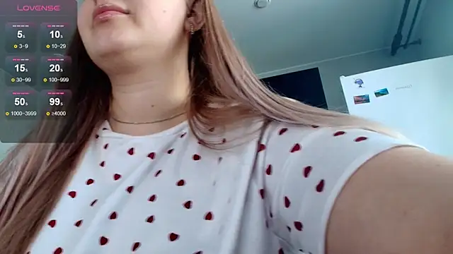 Snapshot of Adr1ana_ chatting on February 2026 07:51:01 AM Adr1ana online show from February 2026 07:51:01 AM