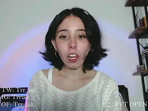 babyluna 8 8 online show from November 2025 12:31:01 AM