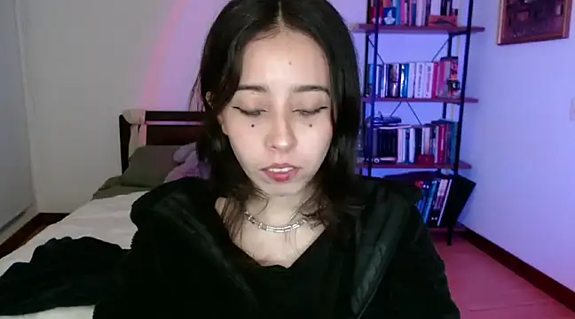 babyluna 8 8 online show from December 2024 03:34:01 AM