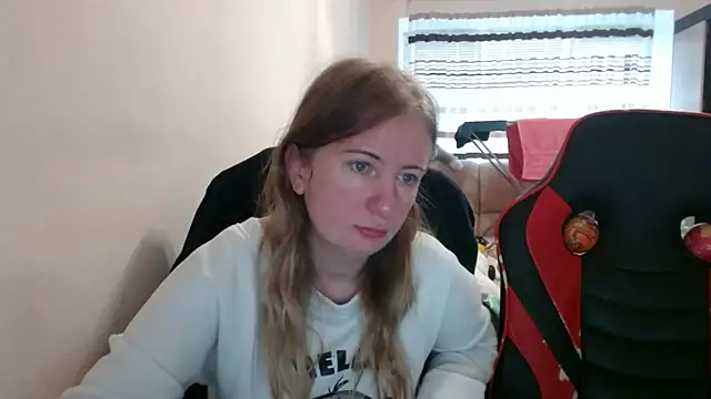 PeterAndJen online show from October 2025 07:09:02 AM