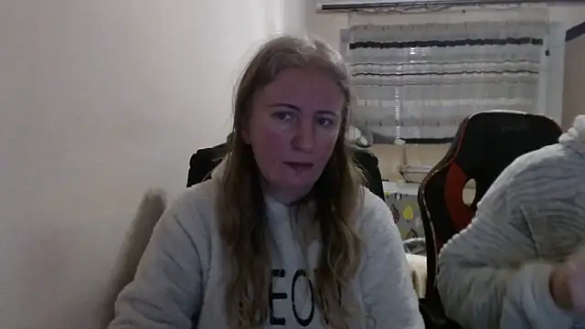 PeterAndJen online show from February 2026 07:35:01 PM