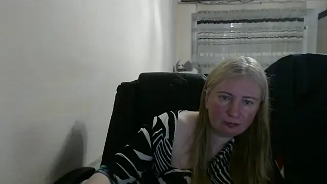PeterAndJen online show from May 2026 05:48:01 PM
