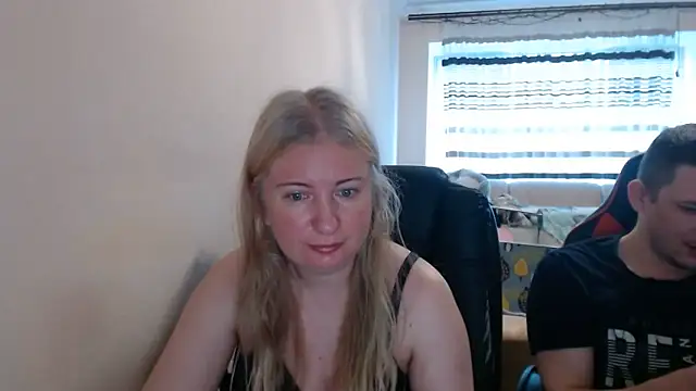 PeterAndJen online show from June 2026 05:13:01 AM