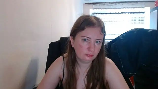 PeterAndJen online show from July 2026 05:25:01 AM