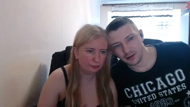 PeterAndJen online show from June 2026 06:13:01 AM