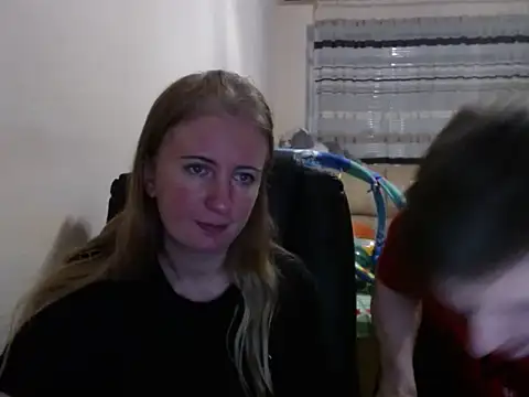 PeterAndJen online show from September 2025 06:58:02 PM