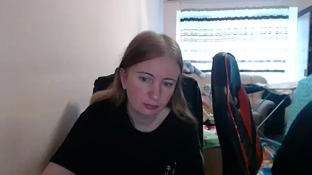 PeterAndJen online show from September 2025 07:25:01 AM