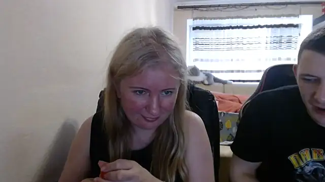 PeterAndJen online show from June 2026 05:21:02 PM