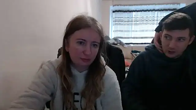 PeterAndJen online show from November 2025 07:57:01 AM