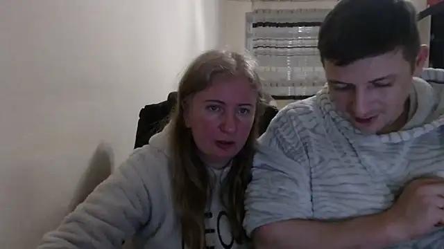 PeterAndJen online show from March 2026 06:23:01 PM