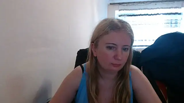 PeterAndJen online show from June 2026 05:57:01 AM