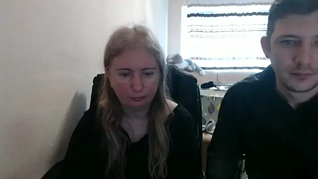 PeterAndJen online show from April 2026 06:09:01 AM