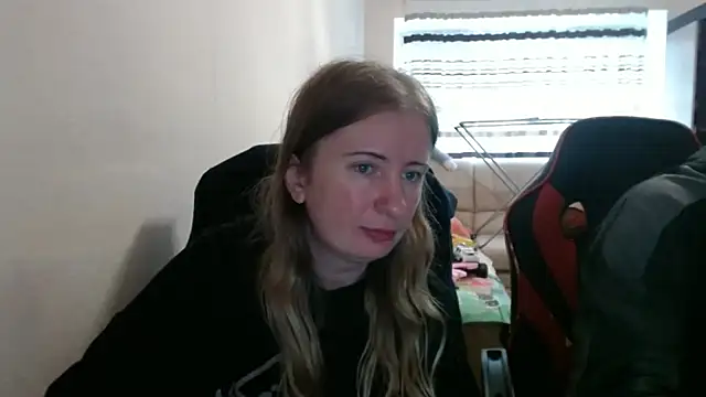 PeterAndJen online show from October 2025 08:26:02 AM