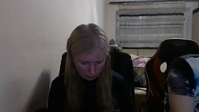 PeterAndJen online show from June 2026 06:30:01 PM