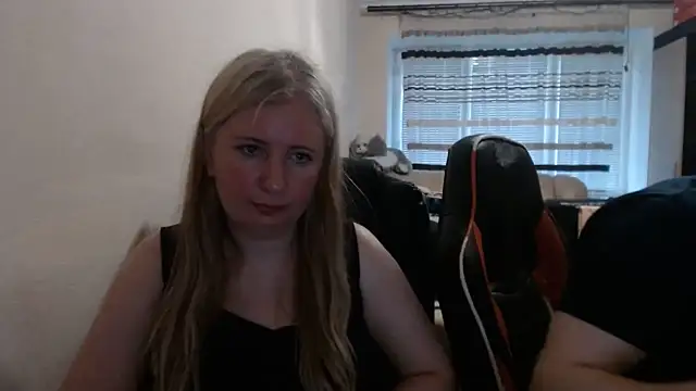 PeterAndJen online show from June 2026 07:08:01 PM