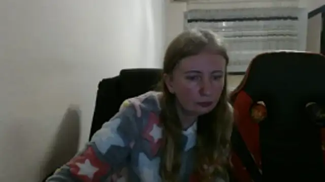 PeterAndJen online show from November 2025 08:31:01 PM