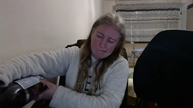 PeterAndJen online show from February 2026 07:57:02 PM