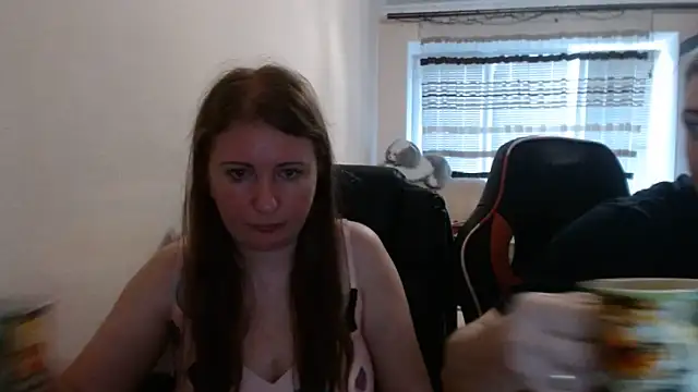 PeterAndJen online show from July 2026 07:39:02 PM