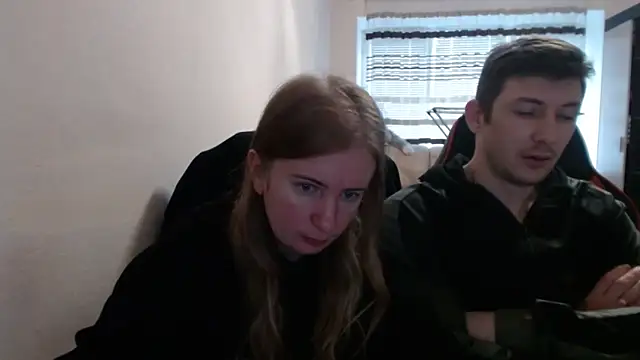 PeterAndJen online show from October 2025 06:15:01 AM