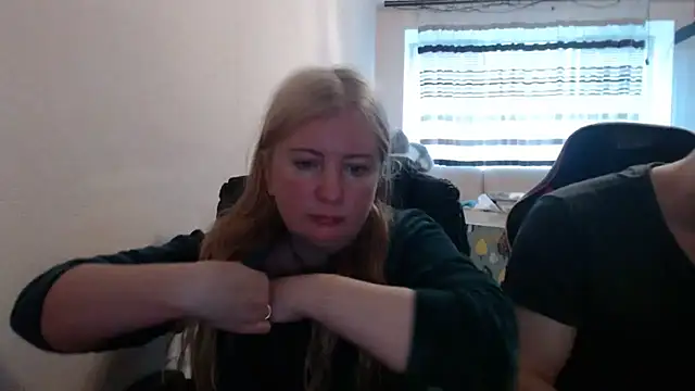 PeterAndJen online show from May 2026 07:06:01 AM