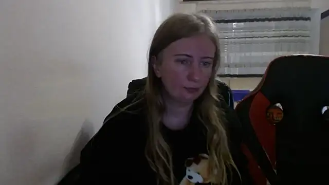 PeterAndJen online show from November 2025 08:20:01 PM