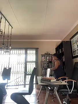 Sexy-Bubbles online show from October 2025 09:10:02 AM