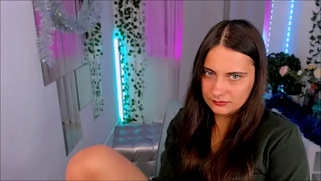 Orfeya online show from December 2025 04:10:02 PM