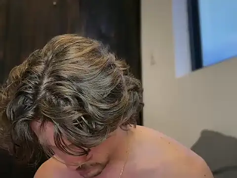 mcklister kinky feets online show from April 2026 12:56:01 AM