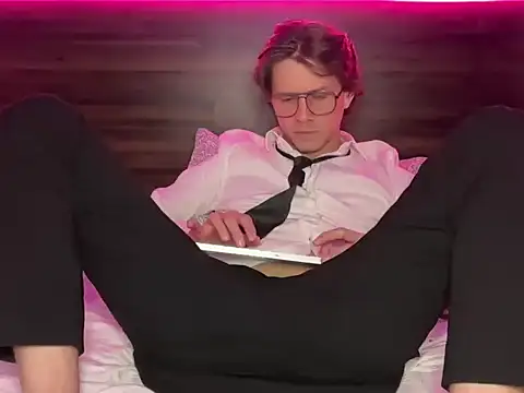 mcklister kinky feets online show from March 2026 09:48:02 AM