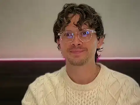 mcklister kinky feets online show from March 2026 05:24:02 PM