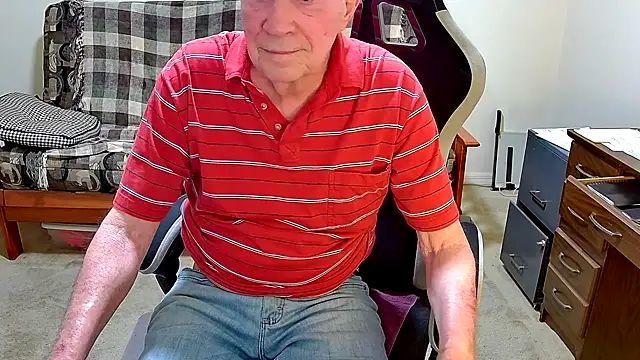 Snapshot of jimmy_d47 chatting on April 2026 09:54:02 PM jimmy d47 online show from April 2026 09:54:02 PM