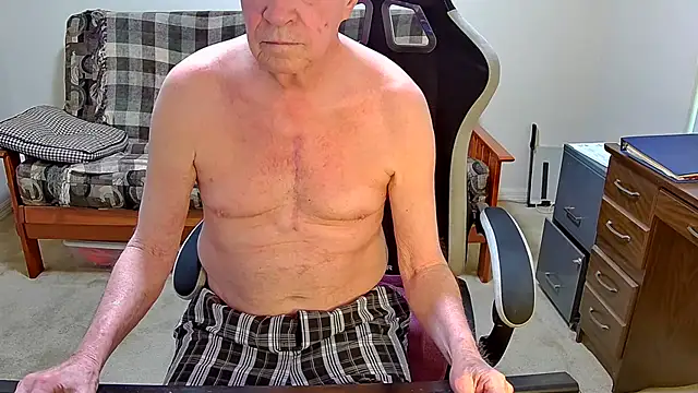 Snapshot of jimmy_d47 chatting on April 2026 11:57:01 AM jimmy d47 online show from April 2026 11:57:01 AM