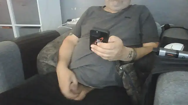 Snapshot of Naturistmale45 chatting on June 2026 10:59:01 AM Naturistmale45 online show from June 2026 10:59:01 AM