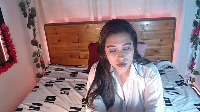 NikkieMilky online show from March 2026 03:28:01 AM