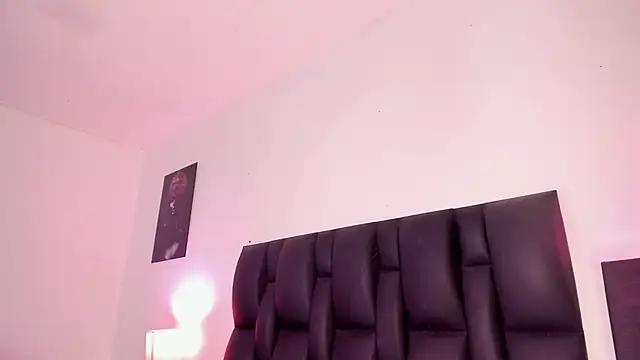 Snooky Clinton online show from February 2025 05:44:02 AM