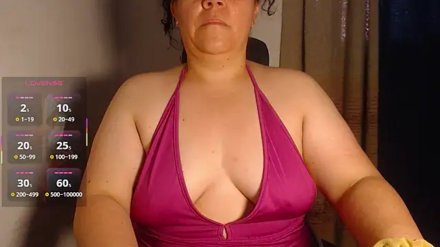agathamiller01 online show from May 2026 11:06:01 AM