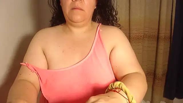 agathamiller01 online show from February 2026 10:57:02 AM