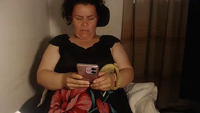 Snapshot of agathamiller01 chatting on July 2026 11:01:01 PM agathamiller01 online show from July 2026 11:01:01 PM