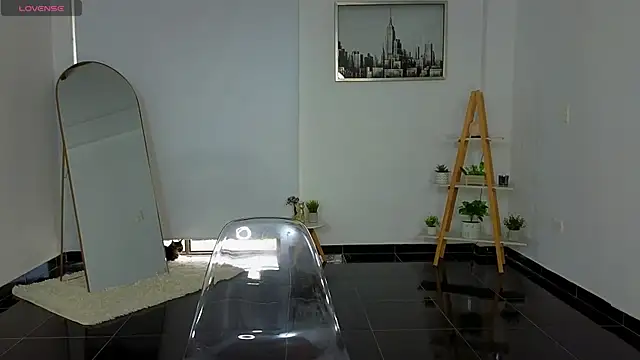 Snapshot of bella__adams chatting on September 2025 09:50:02 PM bella adams online show from September 2025 09:50:02 PM